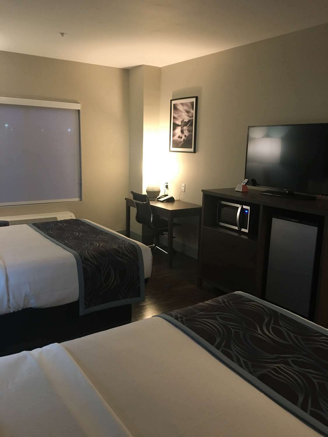 Best Western Plus New Barstow Inn & Suites Exterior photo